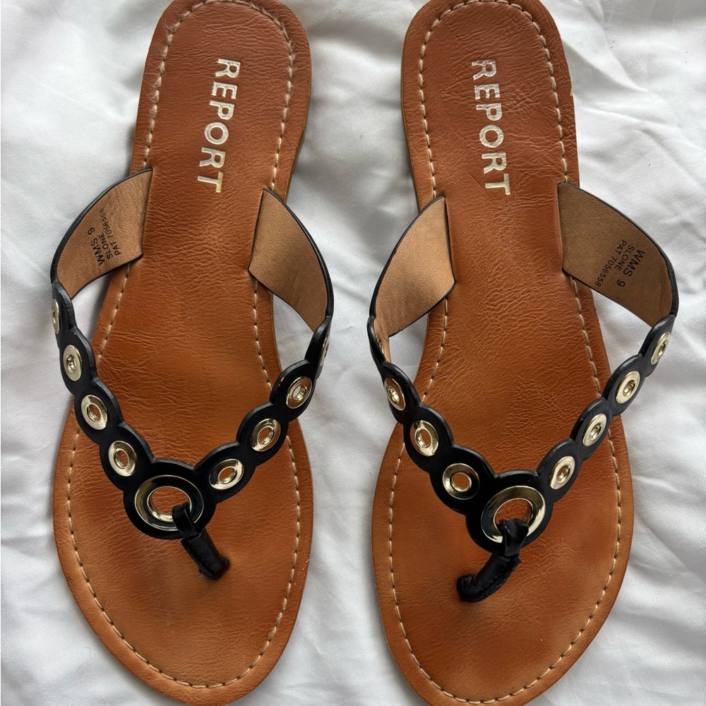 Report Black and Tan Women's Sandals